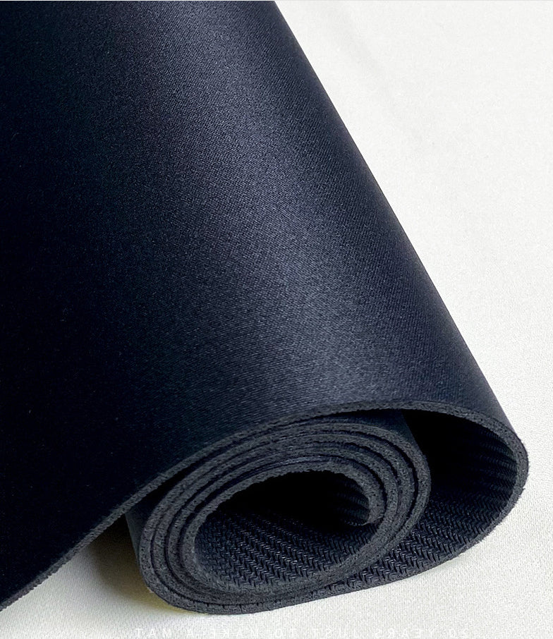 Non-Slip Pad / Desk Mat